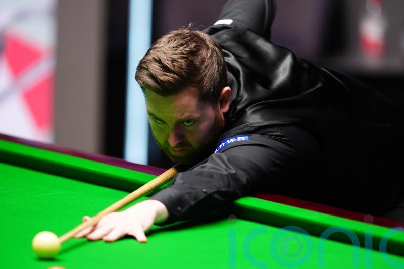 Jak Jones secures World Championship final spot with victory over Stuart Bingham