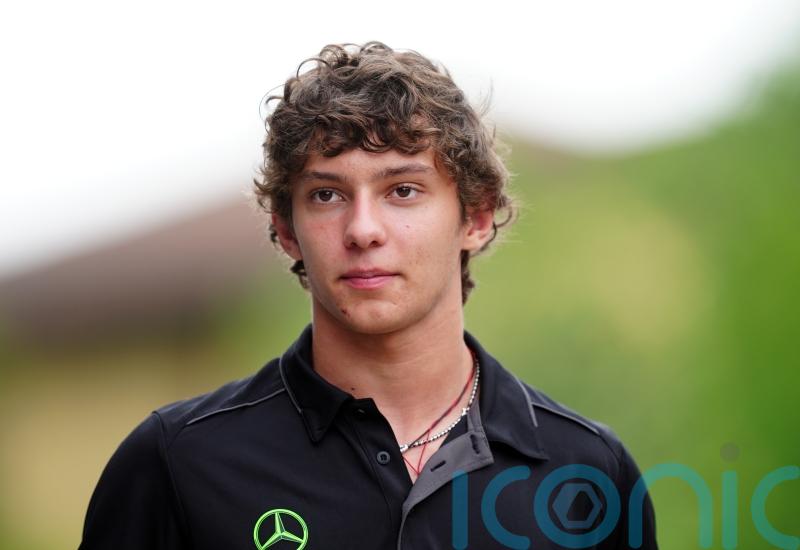 Lewis Hamilton would like to see teenager Kimi Antonelli replace him at Mercedes