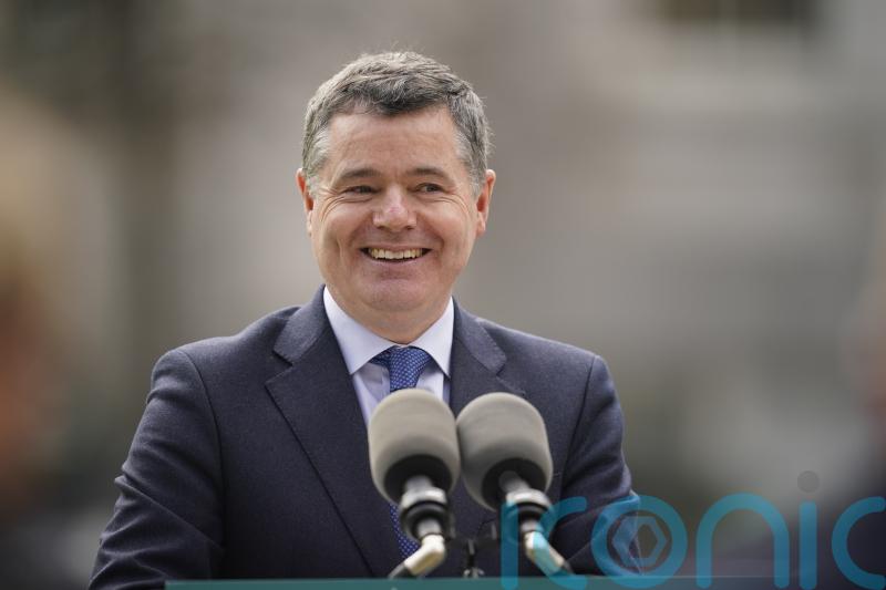 Poll gives &lsquo;confidence&rsquo; to the prospects of coalition returning &ndash; Donohoe