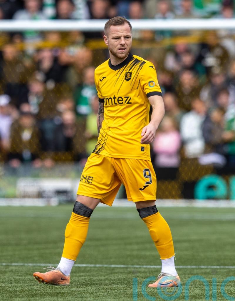 Livingston end life in the Premiership with dull draw against Hibs