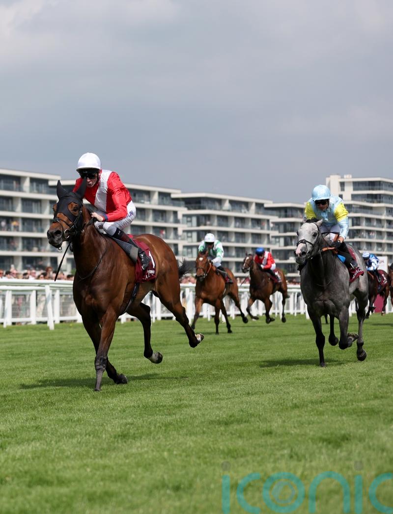 Witch Hunter earns Royal Ascot trip with Lockinge effort