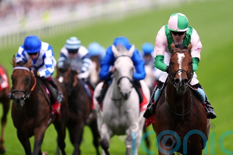 Royal Scotsman returns to winning ways in spectacular fashion