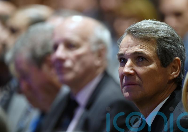 Former Scotland and Liverpool defender Alan Hansen seriously ill in hospital