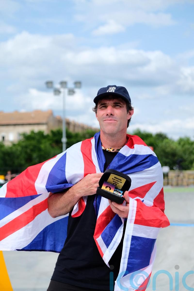 Paris 2024: 50-year-old Andy Macdonald joins teen duo in Team GB skateboard team
