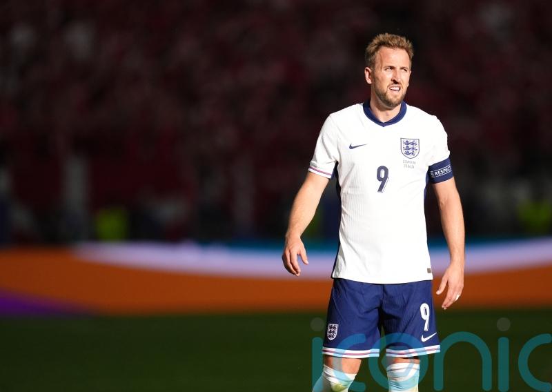 Alan Shearer: England must adapt to get best out of Harry Kane not drop him