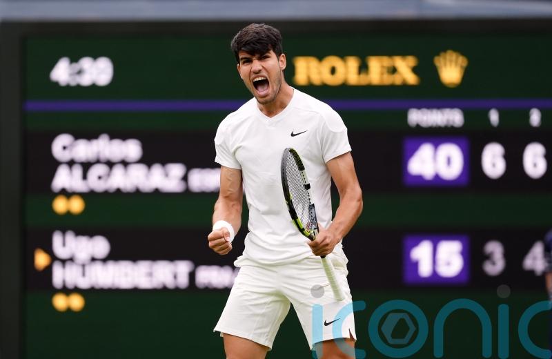 Carlos Alcaraz reaches Wimbledon quarter-final despite issues with serve