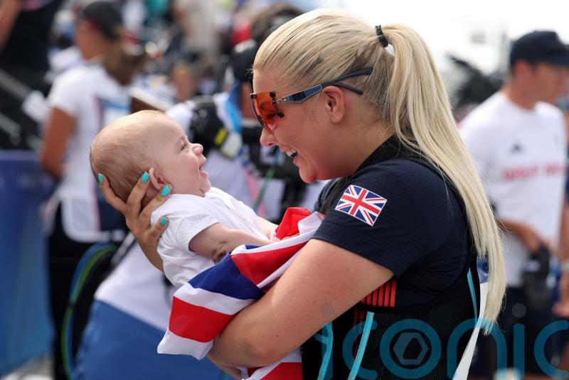 Amber Rutter has to settle for silver after controversial sudden-death shoot-off