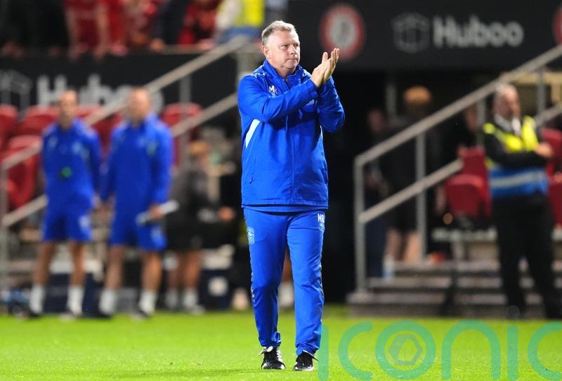 Mark Robins hails 2,500 fans as Coventry claim Carabao Cup win at Bristol City