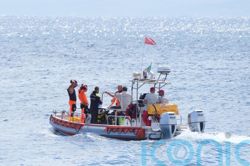 Divers face &lsquo;complex&rsquo; search for tech tycoon Mike Lynch and five others