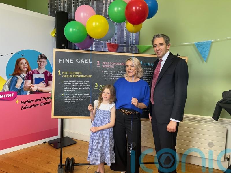 Hot school meals could be expanded to cover holidays, Harris says