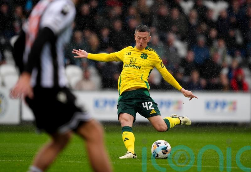 Champions Celtic brush aside St Mirren to continue impressive start to season