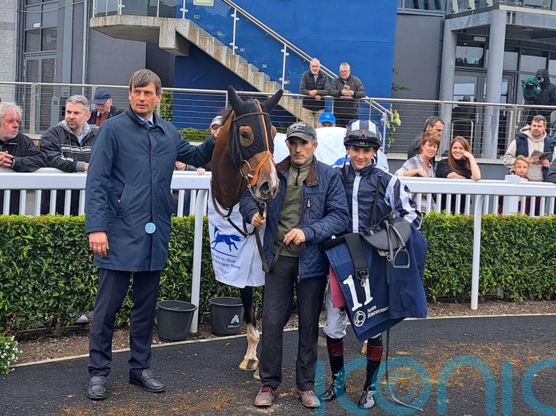 Shandy proves the toast of Naas after big Ballyogan upset