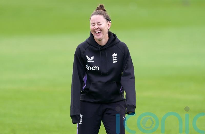 Linsey Smith gets T20 World Cup call-up as England pack spin department