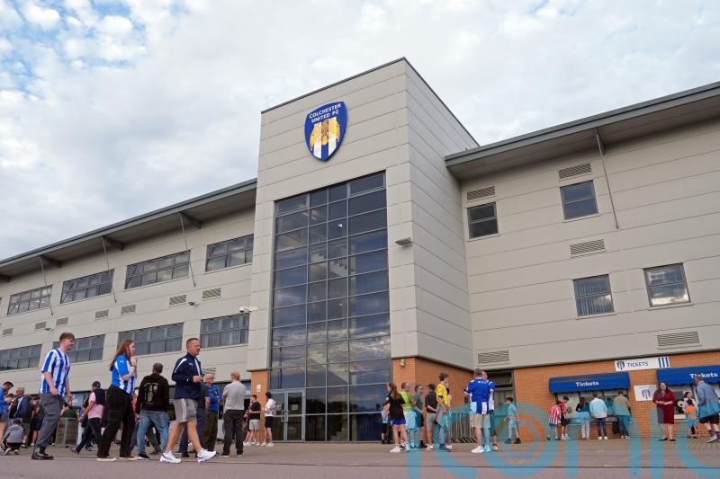 Substitute Owura Edwards rescues draw for Colchester at home to Bromley