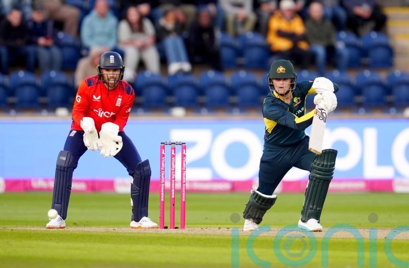 Australia leave England requiring 194 to level three-match T20 series