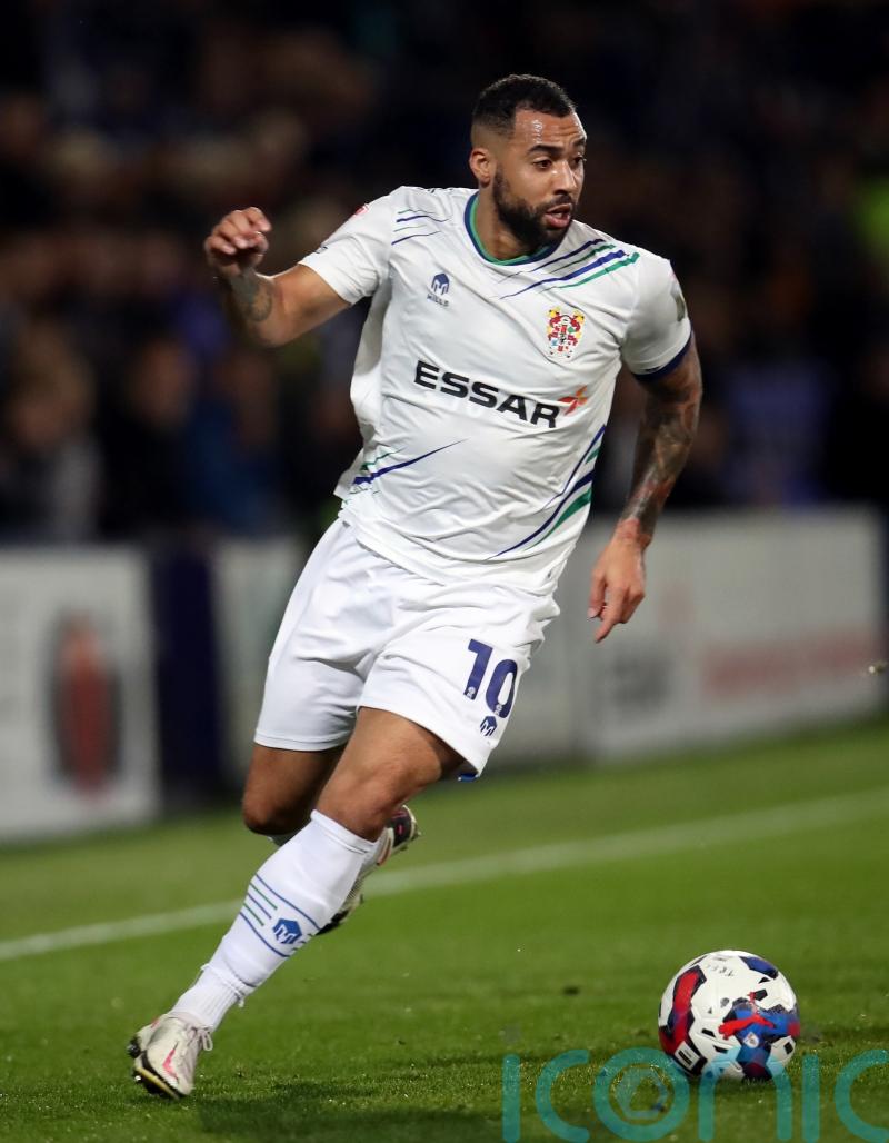 Kane Hemmings&rsquo; brace helps Crewe to victory against Harrogate