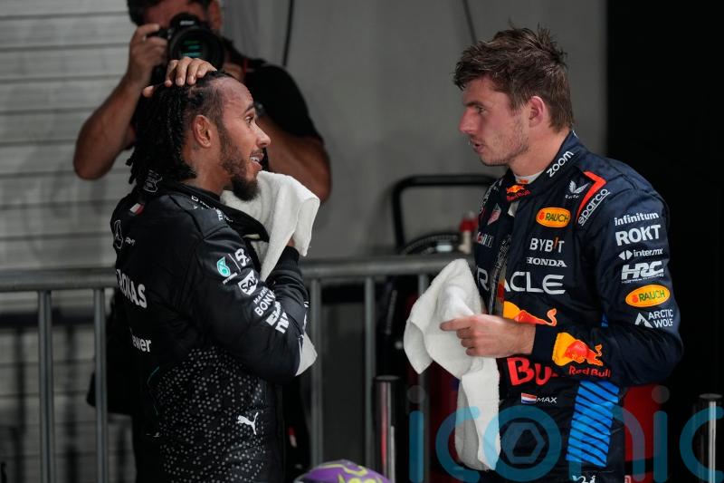 Lewis Hamilton encourages Max Verstappen to ignore the FIA&rsquo;s orders in Singapore