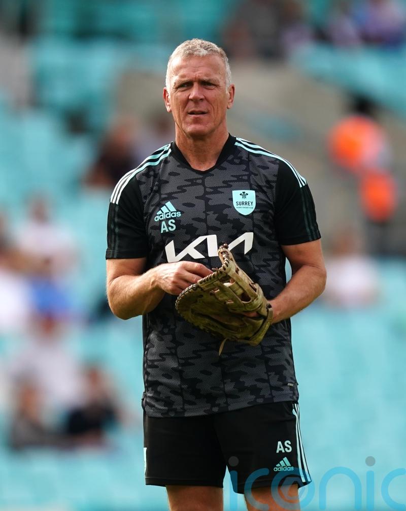 Alec Stewart reduces Surrey workload in order to help care for his wife