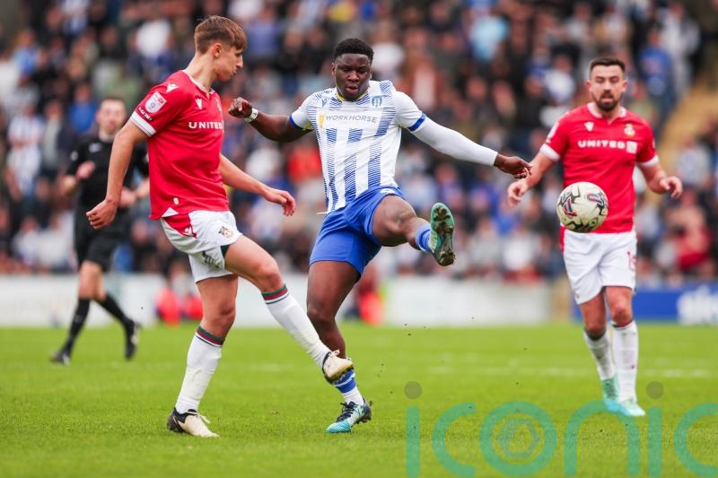 Colchester and Carlisle share spoils after goalless draw