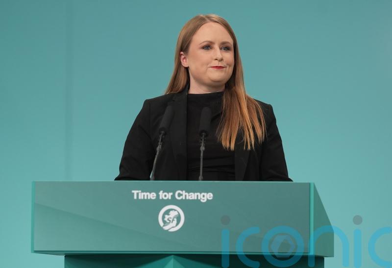 Martin and Farrell clash over public spending