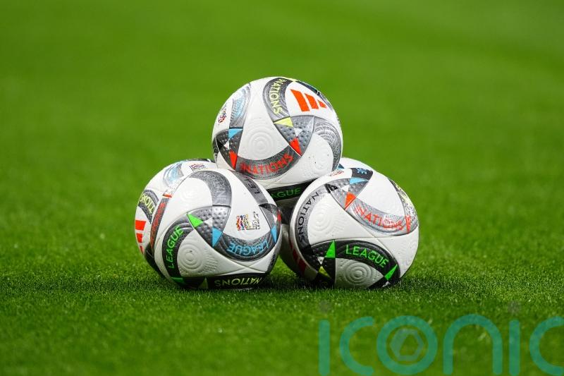 Leaders Barnet beaten at Solihull but remain top