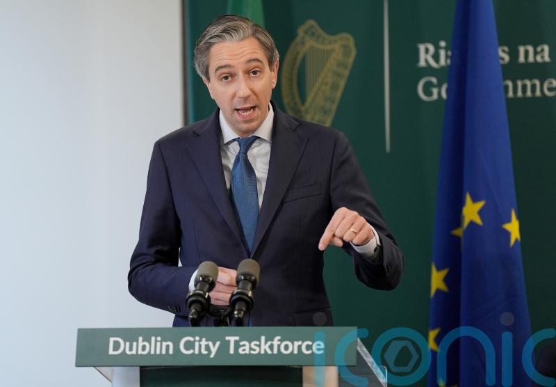 McDonald under pressure to apologise to teenager at centre of text controversy