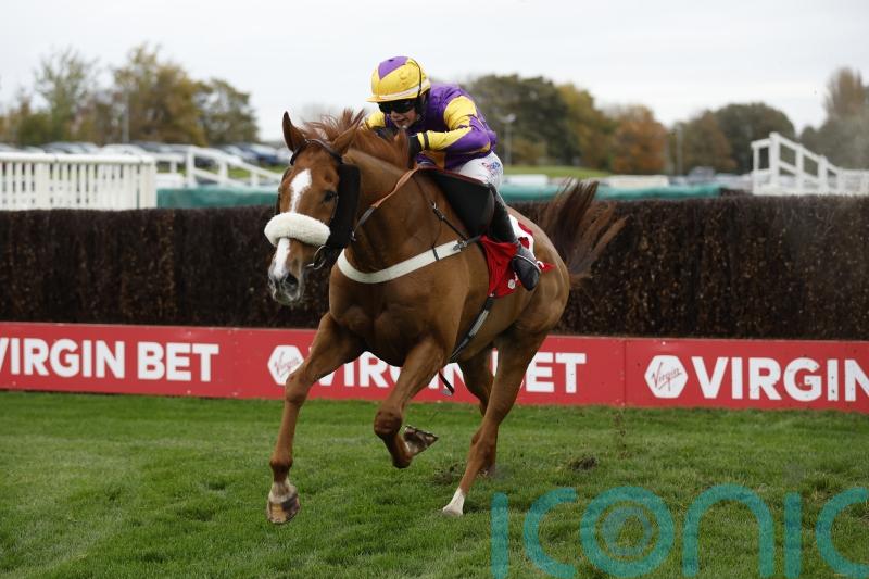 Copperhead takes Aintree gold for Tizzard