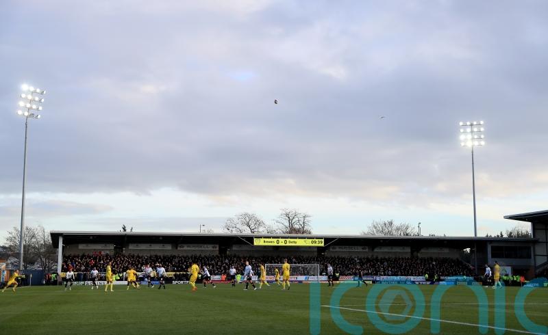 Burton and Crawley play out goalless stalemate