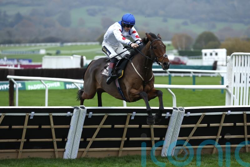 Potters Charm puts down serious marker with dominant Cheltenham display