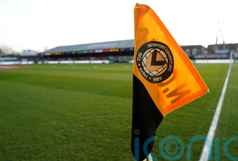 Kyle Hudlin misses penalty as Newport draw with Grimsby