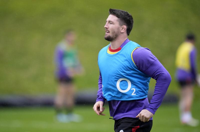 Tom Curry passed fit to start England&rsquo;s clash with Japan on Sunday