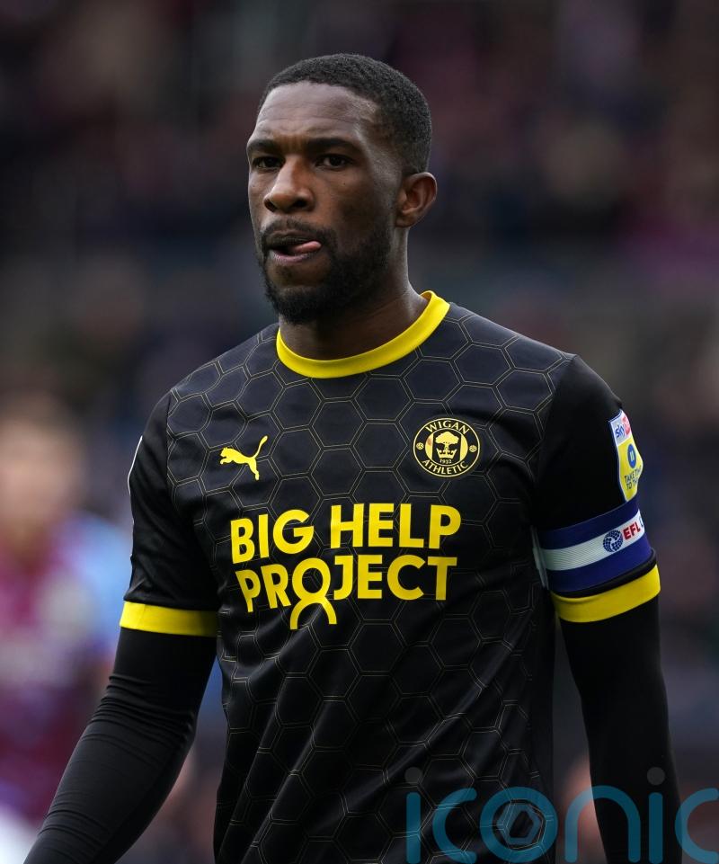 Tendayi Darikwa own goal snatches Wrexham victory against Lincoln