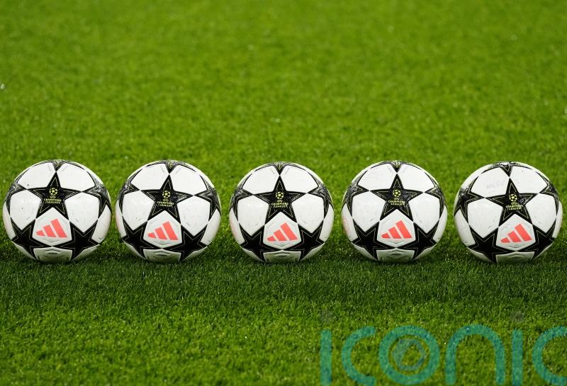 Robbie Tinkler own goal hands 10-man Rochdale victory at Gateshead