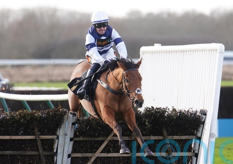 Golfing aces hoping to be on a par with home runners at Fairyhouse