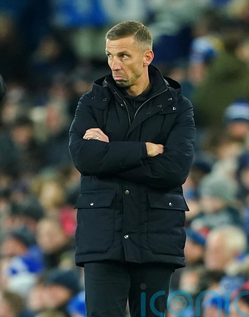 Gary O&rsquo;Neil accepts criticism from Wolves fans after heavy defeat at Everton