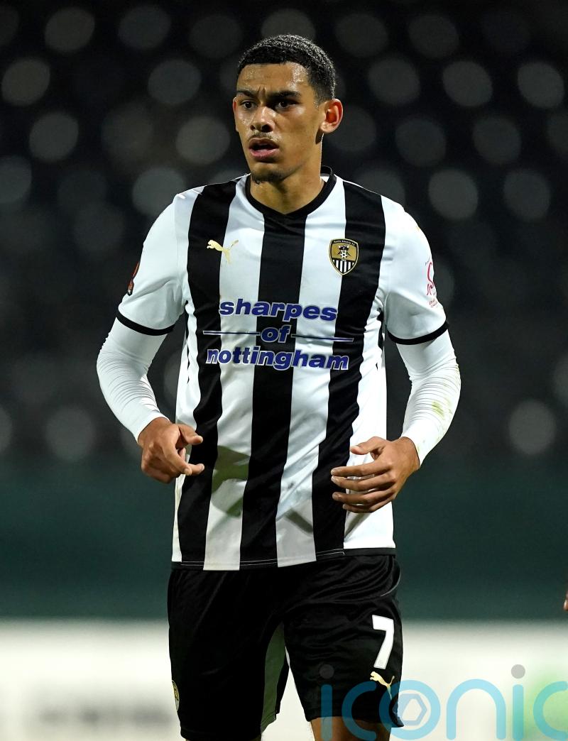 Kairo Mitchell brace gives Rochdale win at Fylde