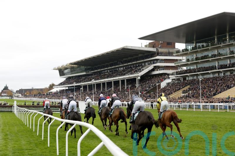 Cheltenham call precautionary inspection due to high winds warning