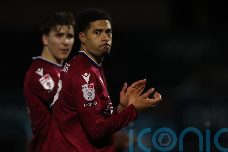 Cambridge old boys do the damage for Reading