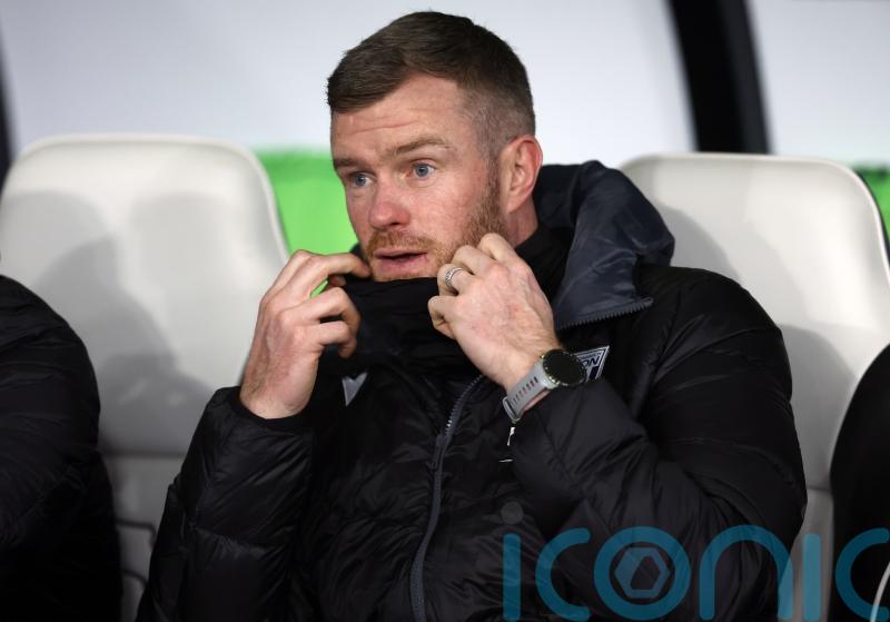 Chris Brunt: West Brom&rsquo;s point at Swansea was a &lsquo;bad draw&rsquo; after late equaliser