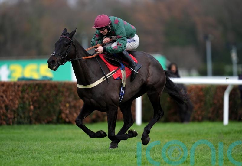 Handstands &lsquo;in great order&rsquo; for Warwick if weather relents