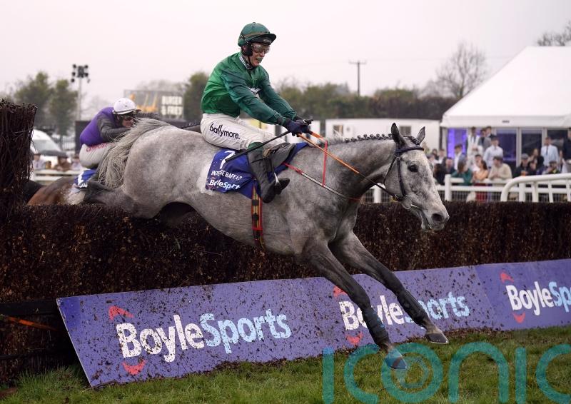 Intense Raffles sticking to hurdles for next outing en route to Aintree