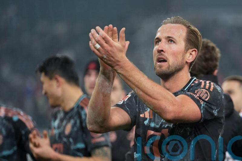 Harry Kane&rsquo;s penalty enough for Bayern Munich to beat Monchengladbach