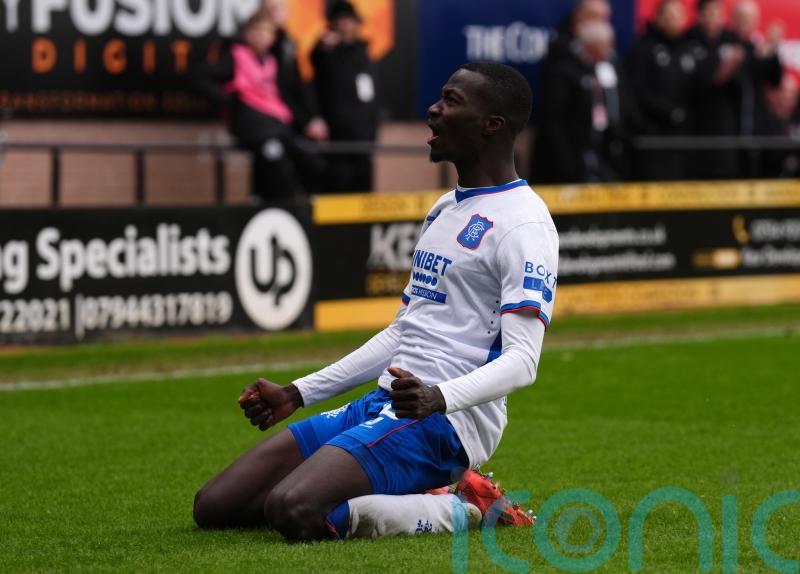 Rangers come from behind to beat Dundee United