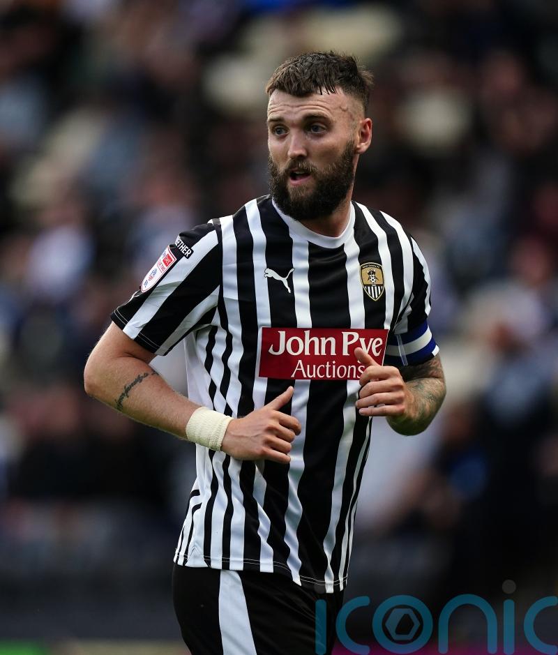 Kyle Cameron own goal earns Newport narrow win over Barrow