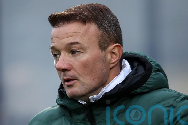 Noel Hunt rues &lsquo;lack of bravery&rsquo; as Reading held by Shrewsbury