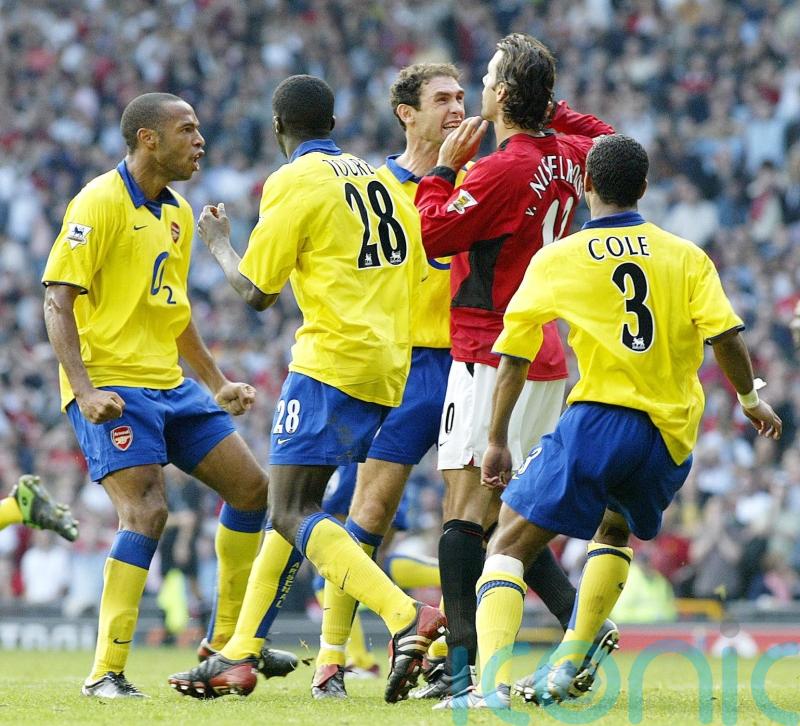 Martin Keown apologises to Ruud van Nistelrooy for Old Trafford &lsquo;shenanigans&rsquo;