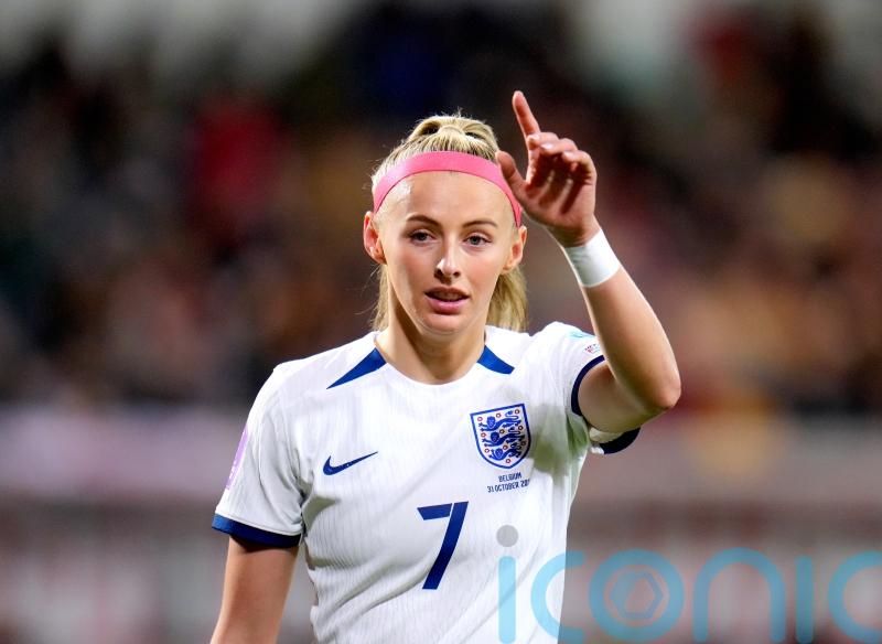 England draft in Chloe Kelly after Beth Mead&rsquo;s injury