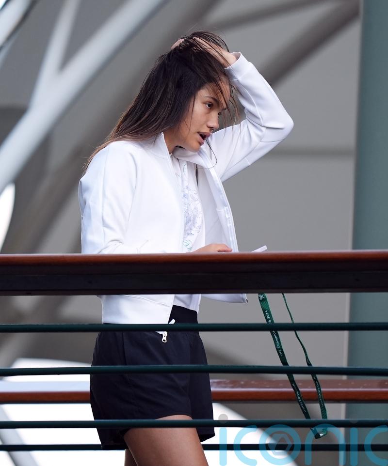 I couldn&rsquo;t see the ball through tears after spotting stalker &ndash; Emma Raducanu