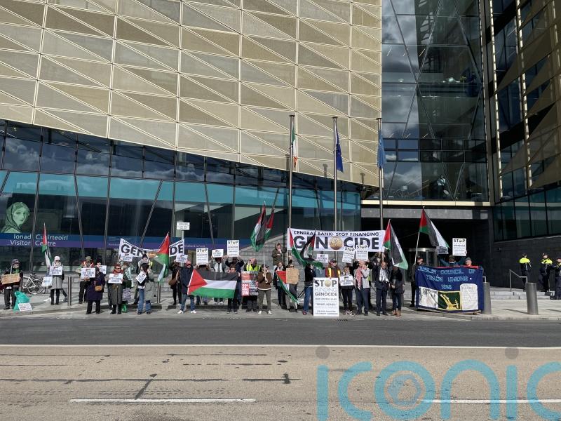 Protesters condemn &lsquo;loans for genocide&rsquo; in Central Bank demo over Israel Bonds