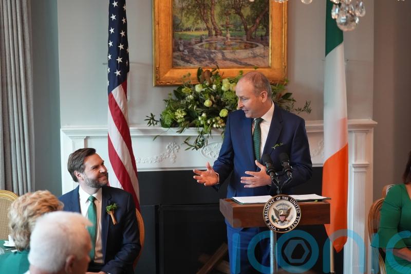 Irish premier praises Trump&rsquo;s progress on brokering peace ahead of meeting